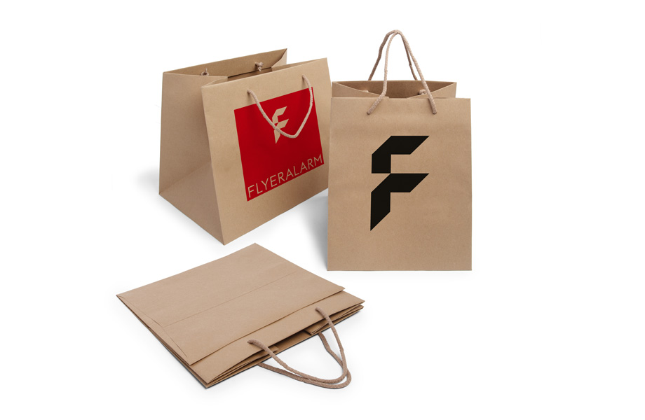 Kraftpapiertaschen mit breitem Boden