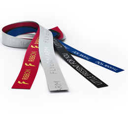 Nastro da regalo colorato con impressione a caldo