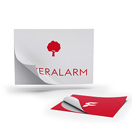 Imprime adhesivos para exteriores de calidad con FLYERALARM