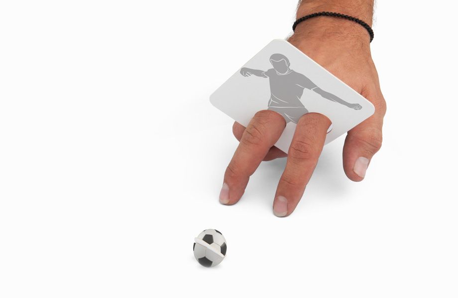 Bierdeckel für Fingerfußball