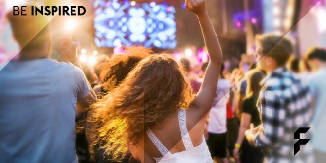 FLYERALARM Blog Titelbild Marketing auf Festivals