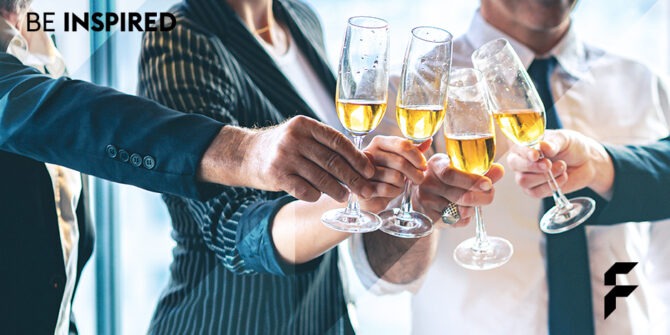 FLYERALARM Blog So wird Ihre Firmenfeier ein Erfolg