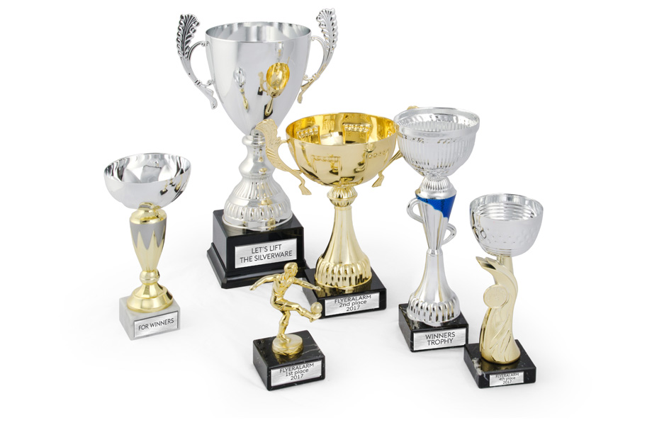 Trofeos personalizados para eventos - Retmar Área Digital