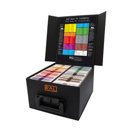 RAL Plastics Classic P1