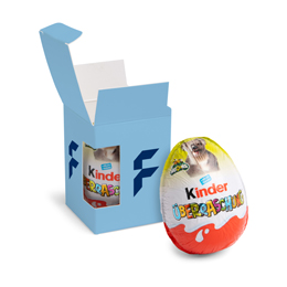 Kinder-Überraschung in Werbekarton